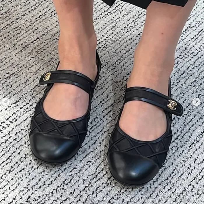 샤넬 여성 메리제인 플랫 슈즈 - Chanel Womens Ballerina Shoes -… - 1
