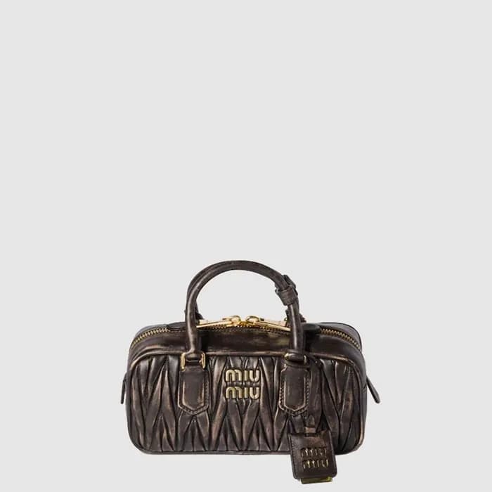미우미우 여성 아르카디 마테라쎄 백 - Miumiu Womens Arcadi Matelas… - 1