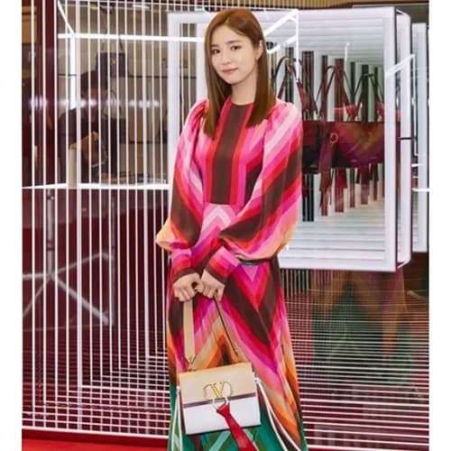 Valentino 2019 V-ring Large Leather Shoudler Bag,2… - 1