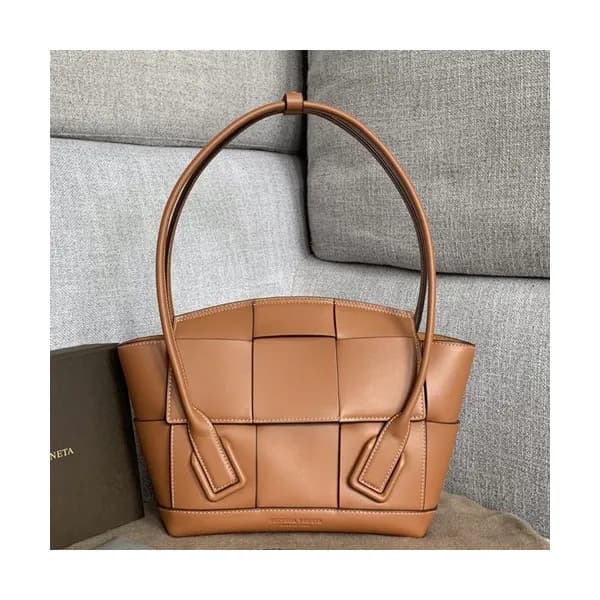 Bottega Veneta 2019 Arco Small Tote Shoulder Bag,2… - 1