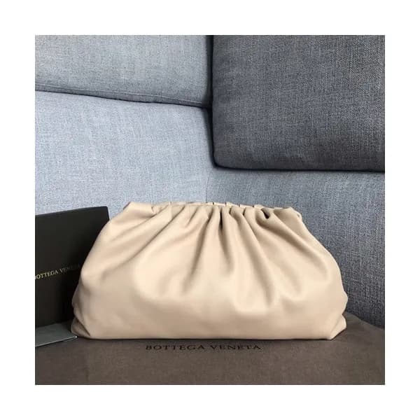 Bottega Veneta 2019 The Pouch Bag ,39cm - 보테가 베네타 … - 1