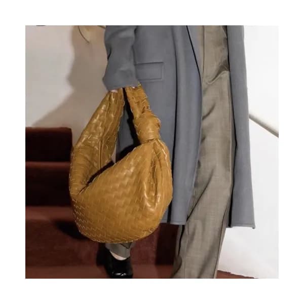 Bottega Veneta 2020 Jodie Medium Hobo Bag,46cm - 보… - 1