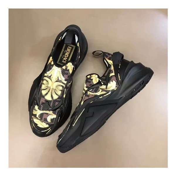 펜디 남성 Flow 블랙 스니커즈 - Mens Black Sneakers - fen0123… - 1