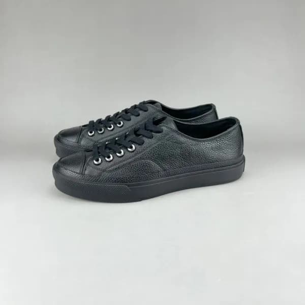 지방시 남성 클래식 블랙 스니커즈 - Mens Black Sneakers - giv0757… - 1
