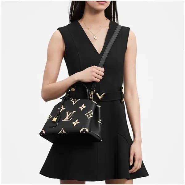 루이비통 여성 블랙 크로스백 - Louis vuitton Womens Black Cross… - 1