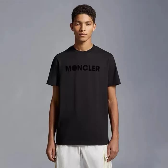 몽클레어 남성 블랙 반팔티 - Moncler Mens Black Tshirts - moc1… - 1