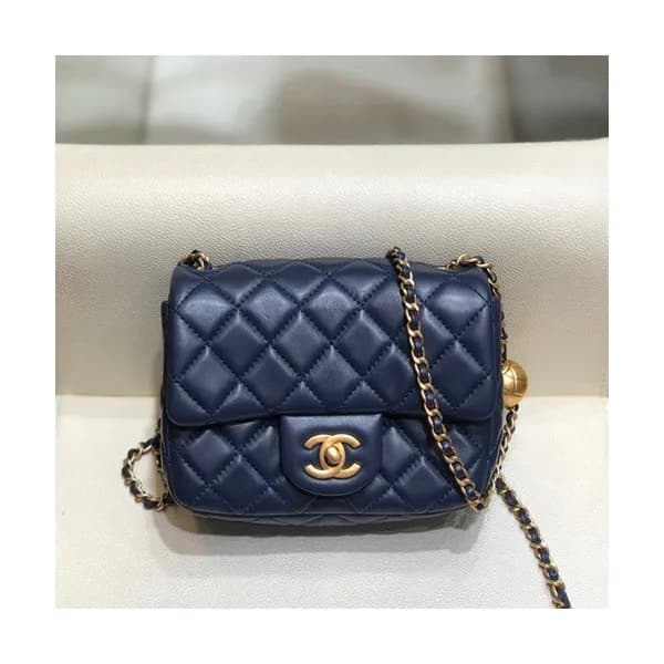 Chanel 2020 Leather Chain Cross Bag,18CM - 샤넬 2020… - 1