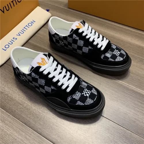 Louis Vuitton 2020 Men's Canvas Sneakers - 루이비… - 1