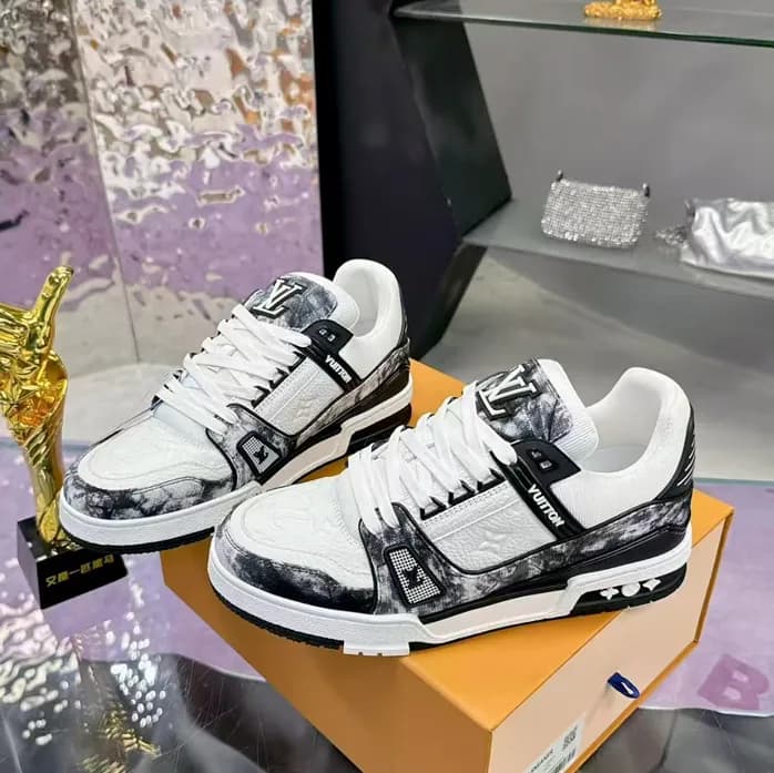 루이비통 남성 Trainer 스니커즈 - Louis Vuitton Mens Trainer … - 1