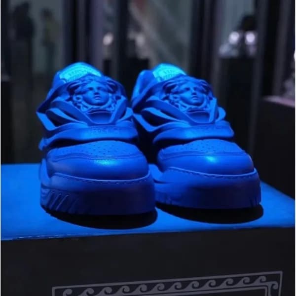 베르사체 남성 블루 스니커즈 - Versace Mens Blue Sneakers - ver… - 1