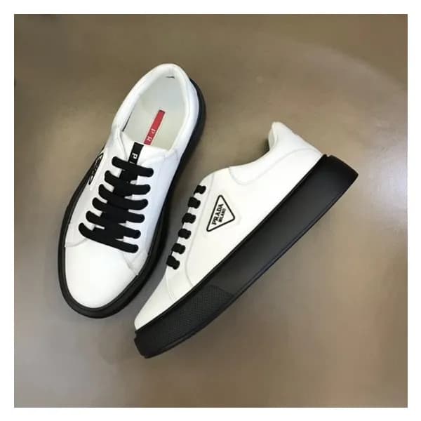 프라다 남성 화이트 스니커즈 - Prada Mens White Sneakers - pr41… - 1