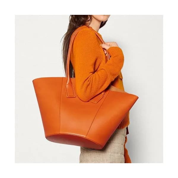 Bottega Veneta 2019 Basket Large Tote Shoulder Bag… - 1