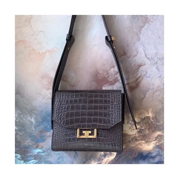 Givenchy 2019 Eden Leather Shoulder Bag,19CM - 지방시… - 1