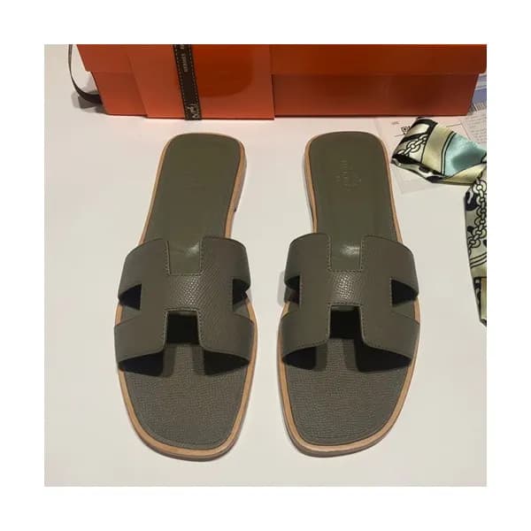Hermes 2019 Ladies Oasis Leather Slipper - 에르메스 20… - 1