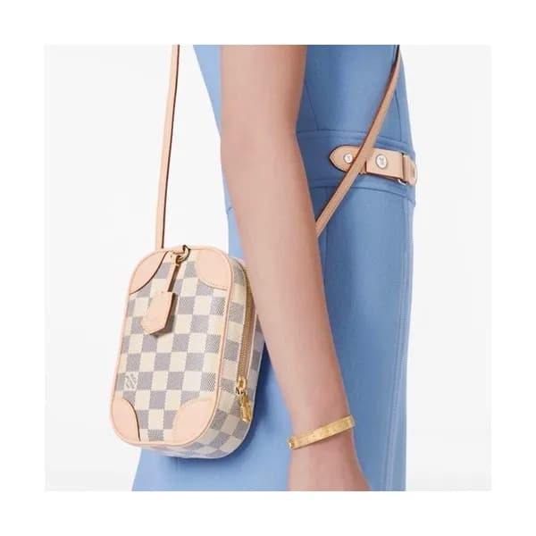 Louis Vuitton 2020 Neokapi Ladies Shoulder Bag,17.… - 1