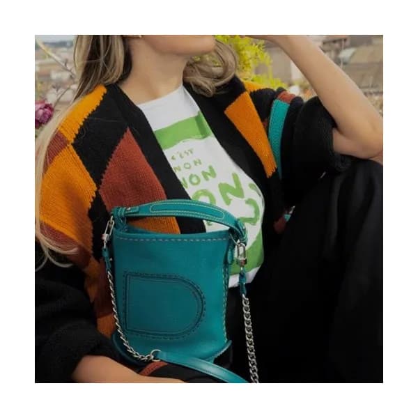 Delvaux 2020 Pin Leather Shoulder Bag,20cm - 델보 20… - 1