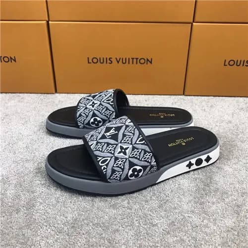 Louis Vuitton 2021 Men's Leather Slipper,LOUS2… - 1