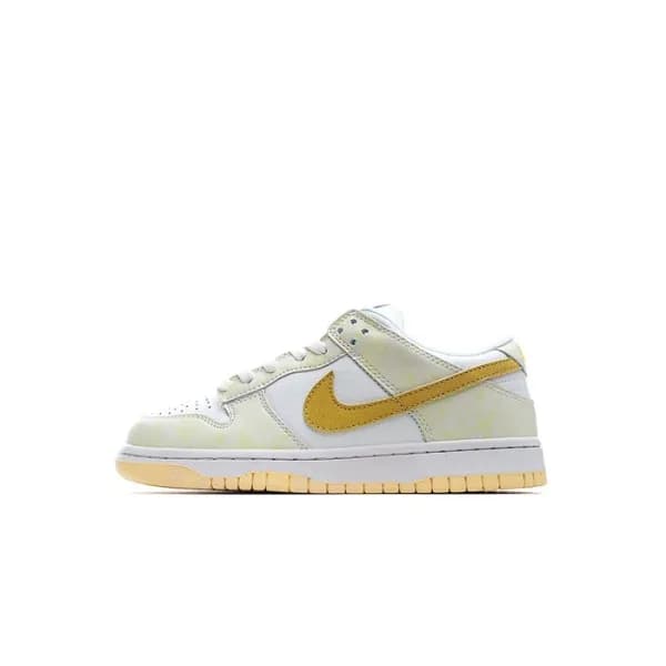 나이키 남/녀 옐로우 스니커즈 - Nike SB Dunk Low Unisex Sneaker… - 1