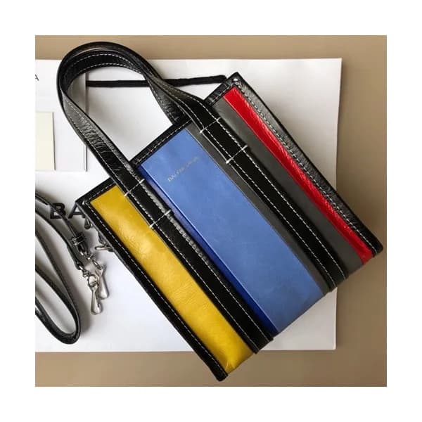 Balenciaga 2019 Bazar Leather Tote Shoulder Shoppe… - 1