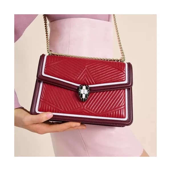 Bvlgari 2020 Serpenti Chain Shoulder Bag,24CM - 불가… - 1