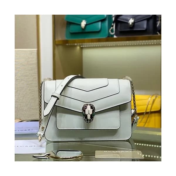 Bvlgari 2020 Serpenti Chain Shoulder Bag,19CM - 불가… - 1