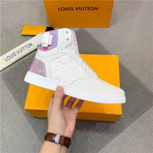Louis Vuitton 2020 Men's Leather Sneakers - 루이… - 1