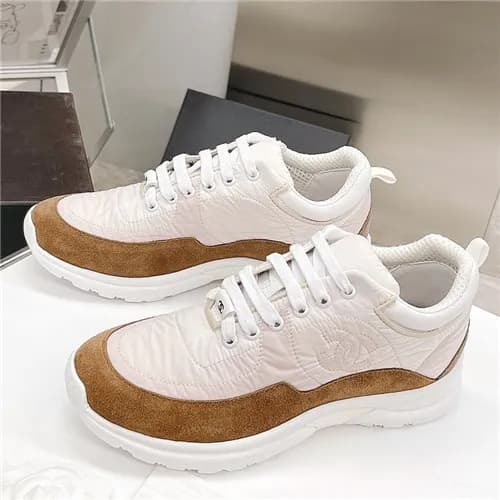 [올봄/여름 잇템]Chanel 2021 Women's Leather Sneakers… - 1