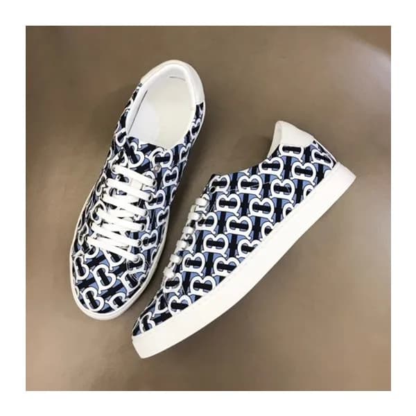 버버리 남성 빈티지 블루 스니커즈 - Mens Blue Sneakers - bur04305… - 1
