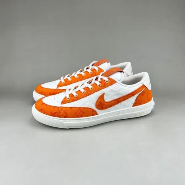 루이비통 남성 클래식 오렌지 스니커즈 - Louis vuitton Mens Orange S… - 1