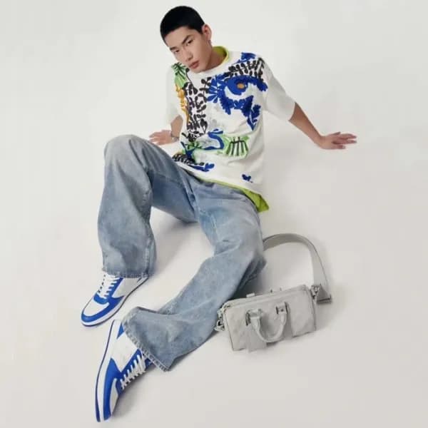 루이비통 남성 화이트 반팔 티셔츠 - Louis vuitton Mens White Tshi… - 1
