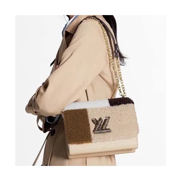 Louis Vuitton 2019 Teddy Twist Epi Shouder Bag,23c… - 1