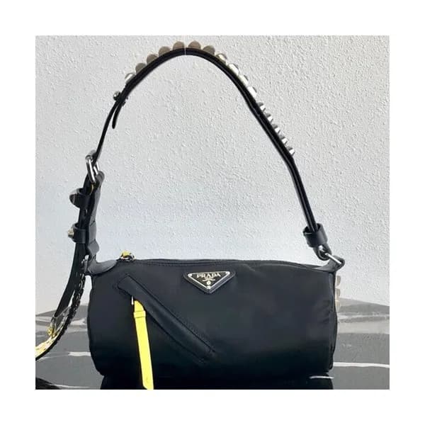Prada 2019 Nylon Shoulder Bag,23.5CM - 프라다 2019 나일… - 1