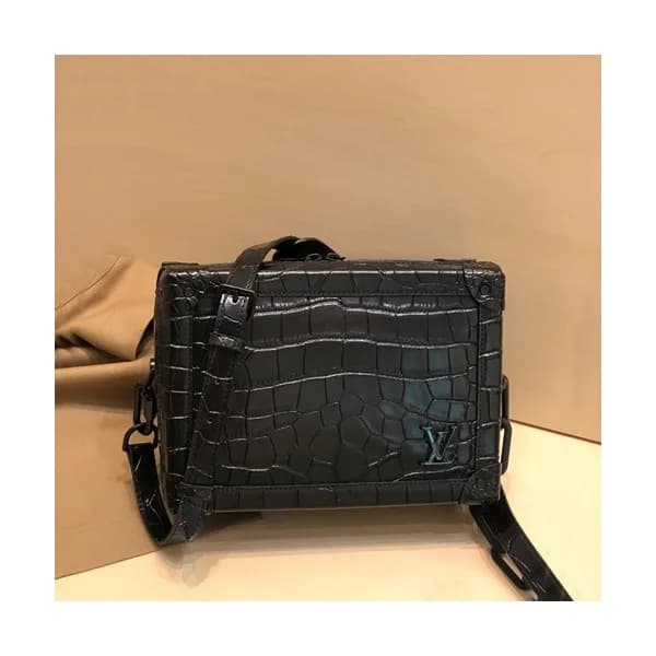 Louis Vuitton 2020 Soft Trunk Shoulder Bag,25cm - … - 1
