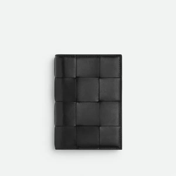 보테가베네타 남성 블랙 여권 지갑 - Bottega Veneta Mens Black Pas… - 1