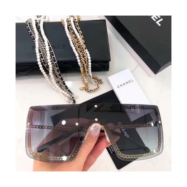 [매장판]Chanel 2019 Womens CC Logo Pearl Charm Metal … - 1
