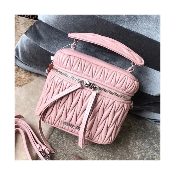 MiuMiu 2019 Matelasse Tote Shoulder Bag,17cm - 미우미… - 1