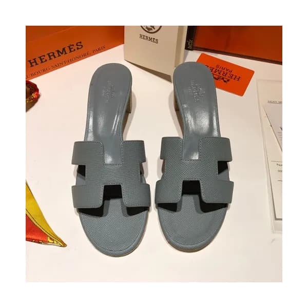 Hermes 2019 Ladies Oasis Leather Middle Heel Slipp… - 1