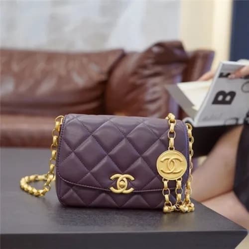 Chanel 2020 Women's Leather Shoulder Bag,14cm … - 1
