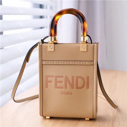 [트랜디한]Fendi 2021 Women's Leather Mini Tote Bag… - 1