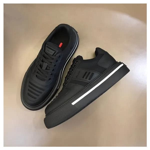 프라다 남성 블랙 스니커즈 - Prada Mens Black Sneakers - pr284… - 1