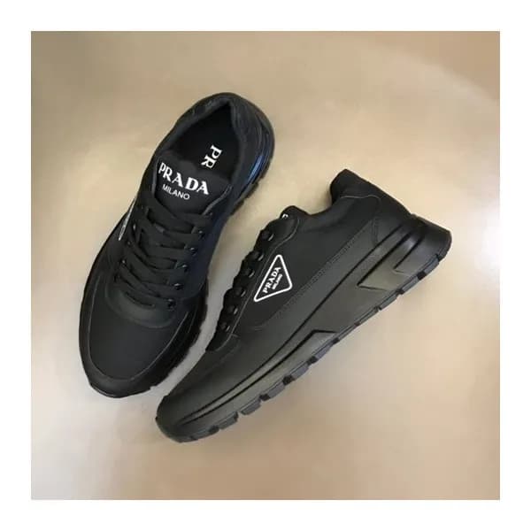 프라다 남성 블랙 스니커즈 - Prada Mens Black Sneakers - pr354… - 1