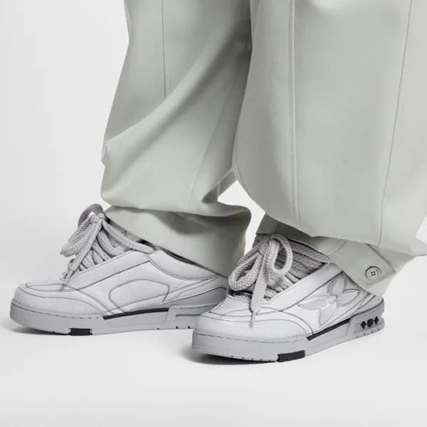 루이비통 남성 아이보리 스니커즈 - Louis vuitton Mens Ivory Sneak… - 1