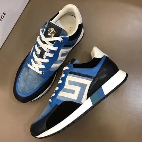 Versace 2019 Mens Signature Medusa Logo Sneakers B… - 1