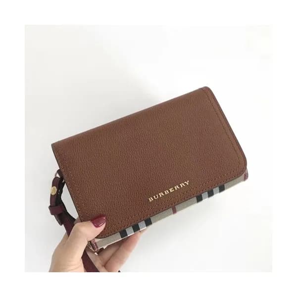 Burberry 2019 Wallet Clutch Bag, 18cm - 버버리 2019 월… - 1