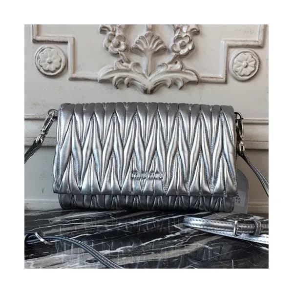 MiuMiu 2019 Matelasse Shoulder Cross Bag,21.5cm … - 1