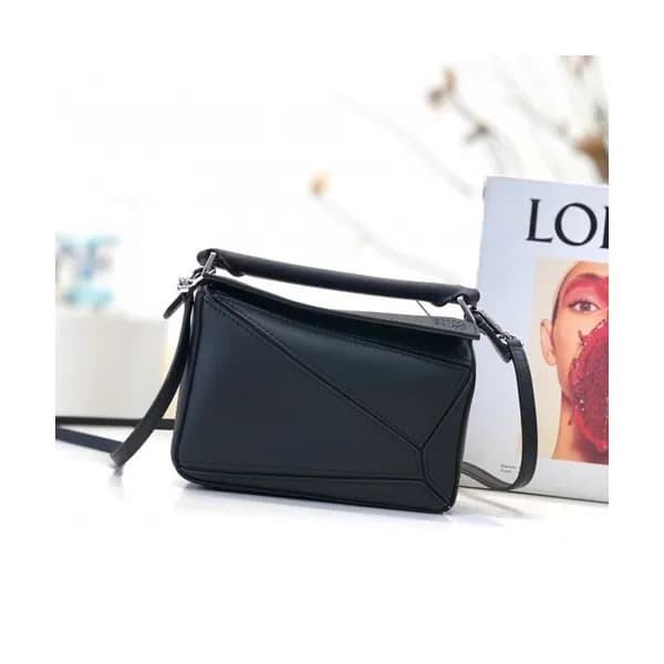 Loewe 2019 Puzzle Mini Shoulder Bag, 18CM - 로에베 20… - 1