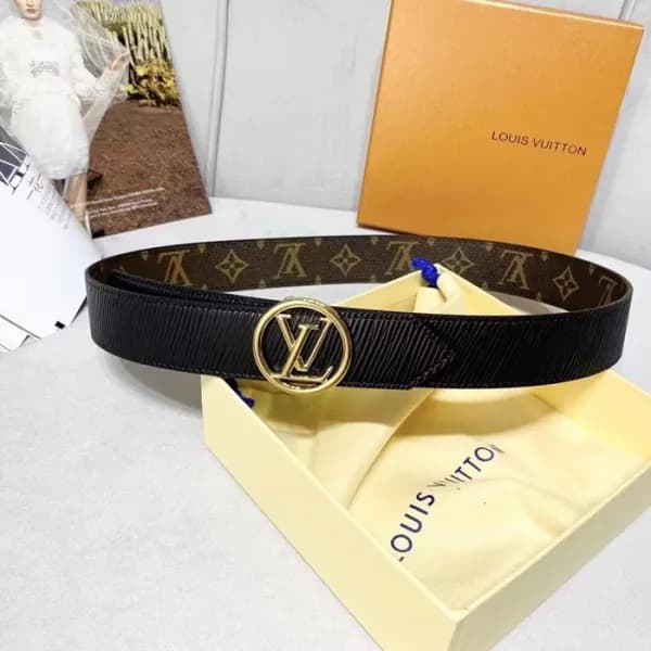 Louis vuitton 2023 Woman Leather Belt - 루이비통 2023 … - 1