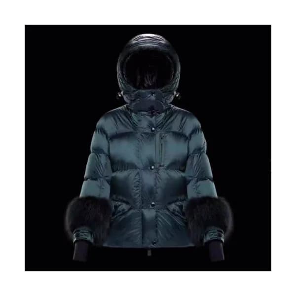 [매장판]Moncler 2019 Womens Patch Logo Modern Down Pa… - 1