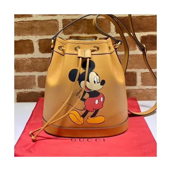 Gucci 2020 Bucket Shoulder Bag,25.5CM - 구찌 2020 여성… - 1