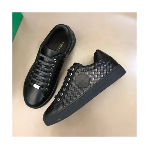 보테가베네타 남성 레더 스니커즈 Size(240 - 270) 블랙 - Bottega Ven… - 1